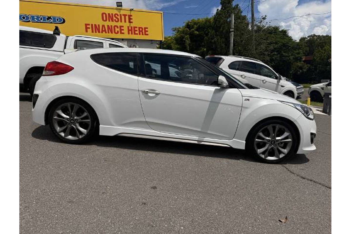 2015 Hyundai Veloster SR Turbo FS5 Series II