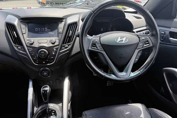 2015 Hyundai Veloster SR Turbo FS5 Series II