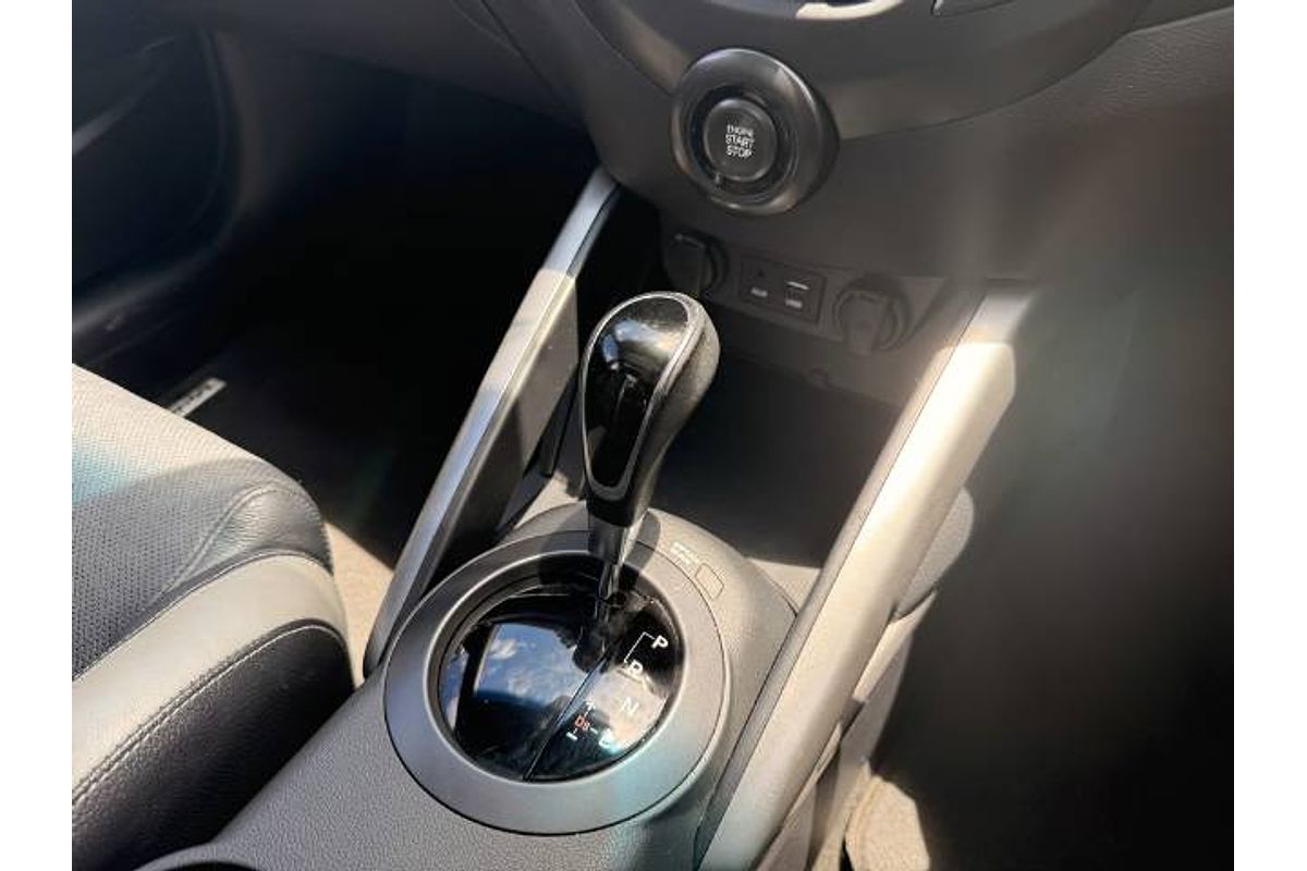 2015 Hyundai Veloster SR Turbo FS5 Series II