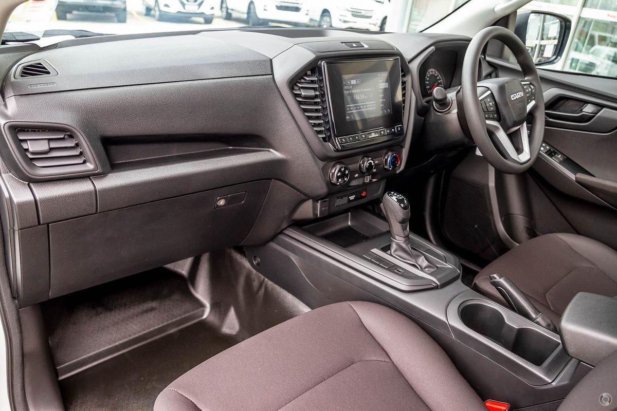 2023 Isuzu D-MAX SX 4X4
