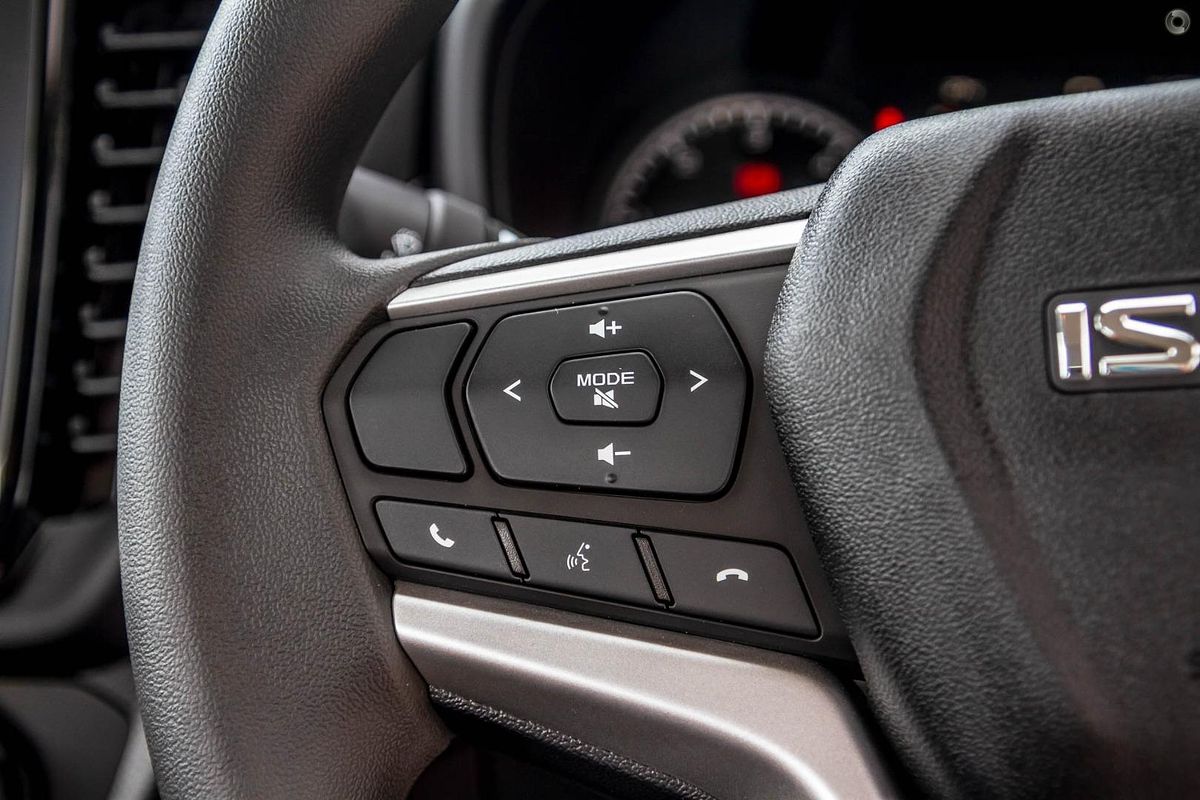 2023 Isuzu D-MAX SX 4X4