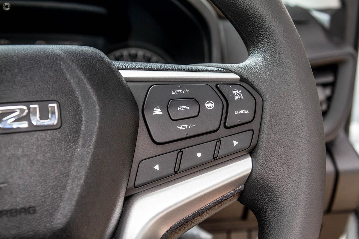 2023 Isuzu D-MAX SX 4X4