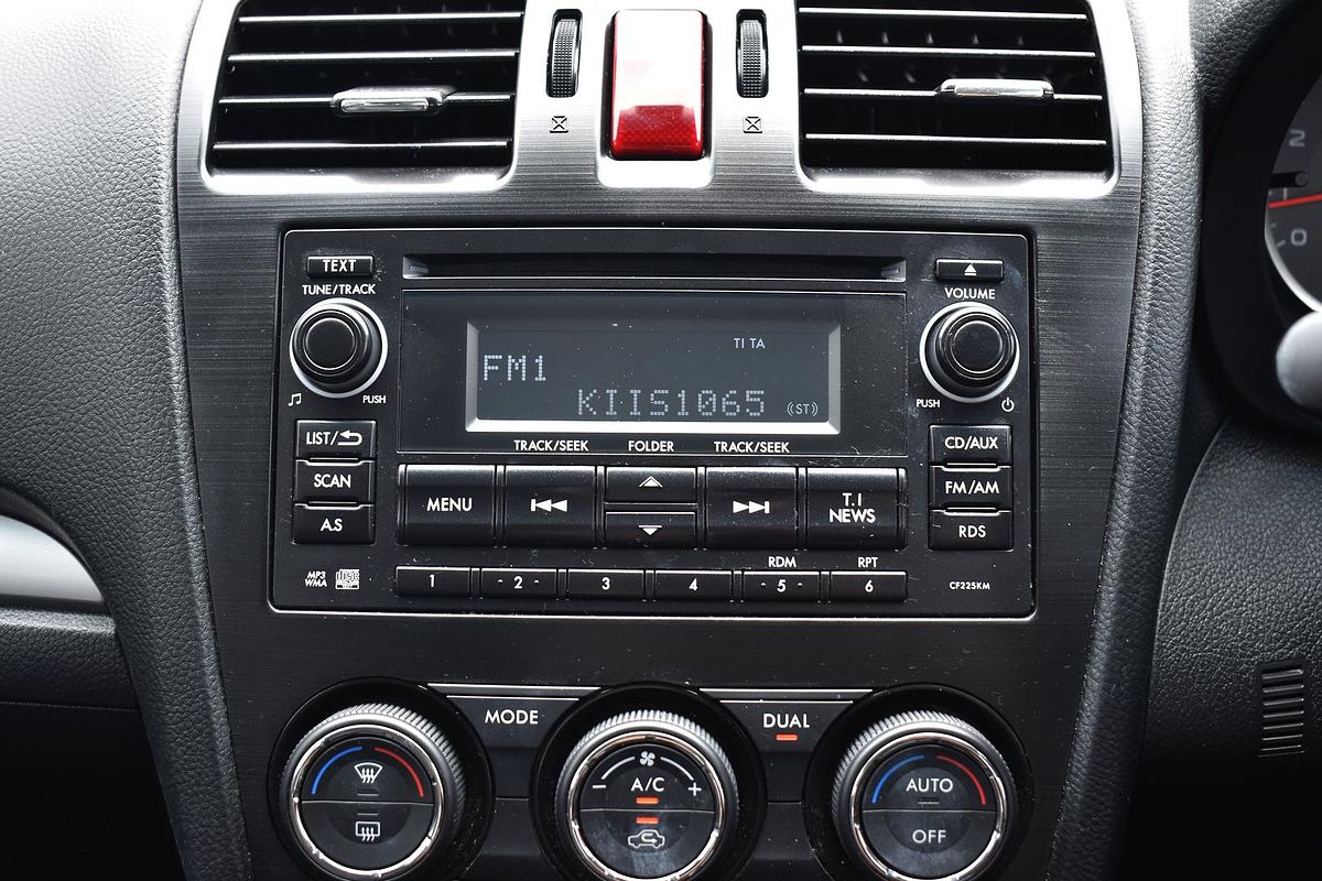 2014 Subaru Forester 2.5i Luxury S4