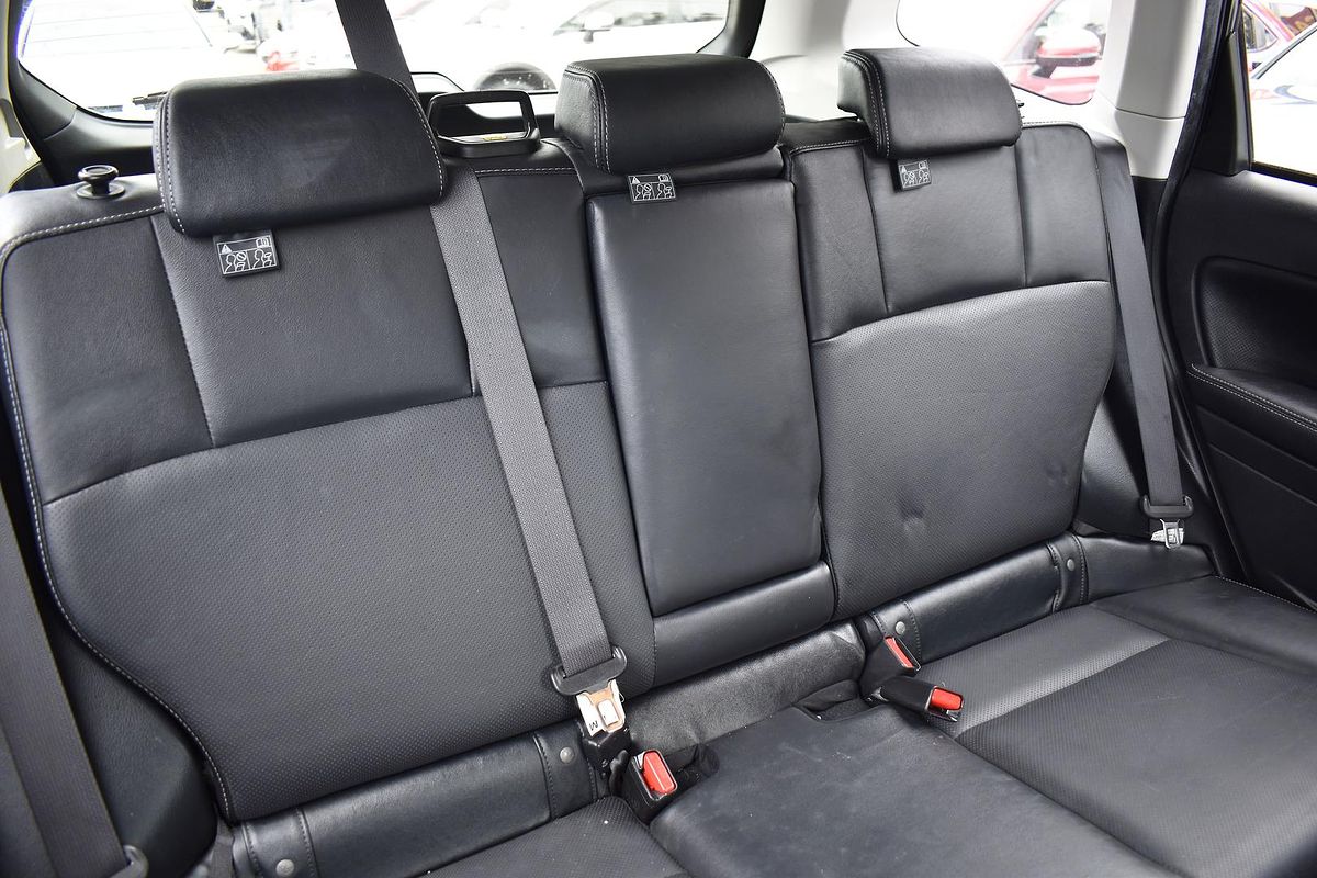 2014 Subaru Forester 2.5i Luxury S4