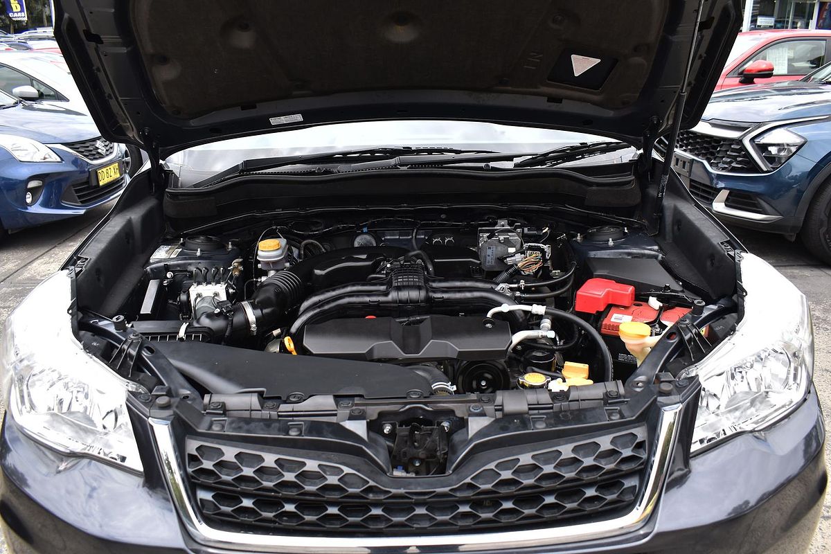 2014 Subaru Forester 2.5i Luxury S4