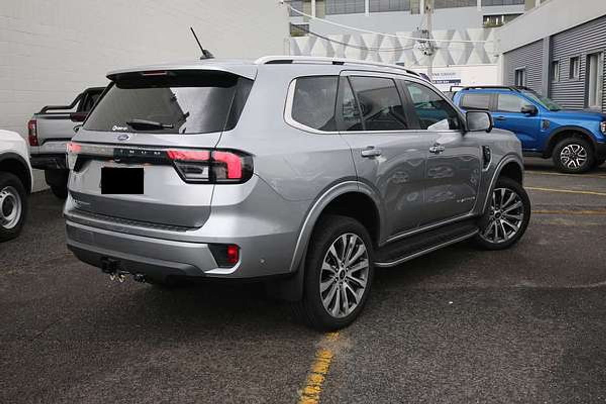 2024 Ford Everest Platinum