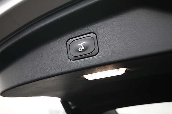 2024 Ford Everest Platinum