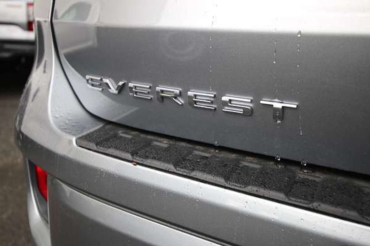 2024 Ford Everest Platinum