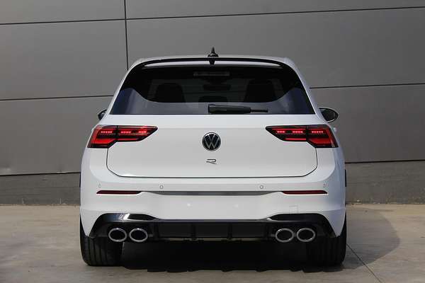 2024 Volkswagen Golf R 8