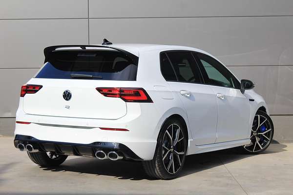 2024 Volkswagen Golf R 8