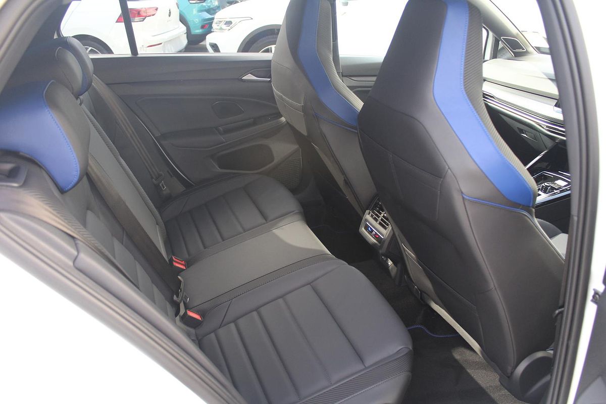 2024 Volkswagen Golf R 8