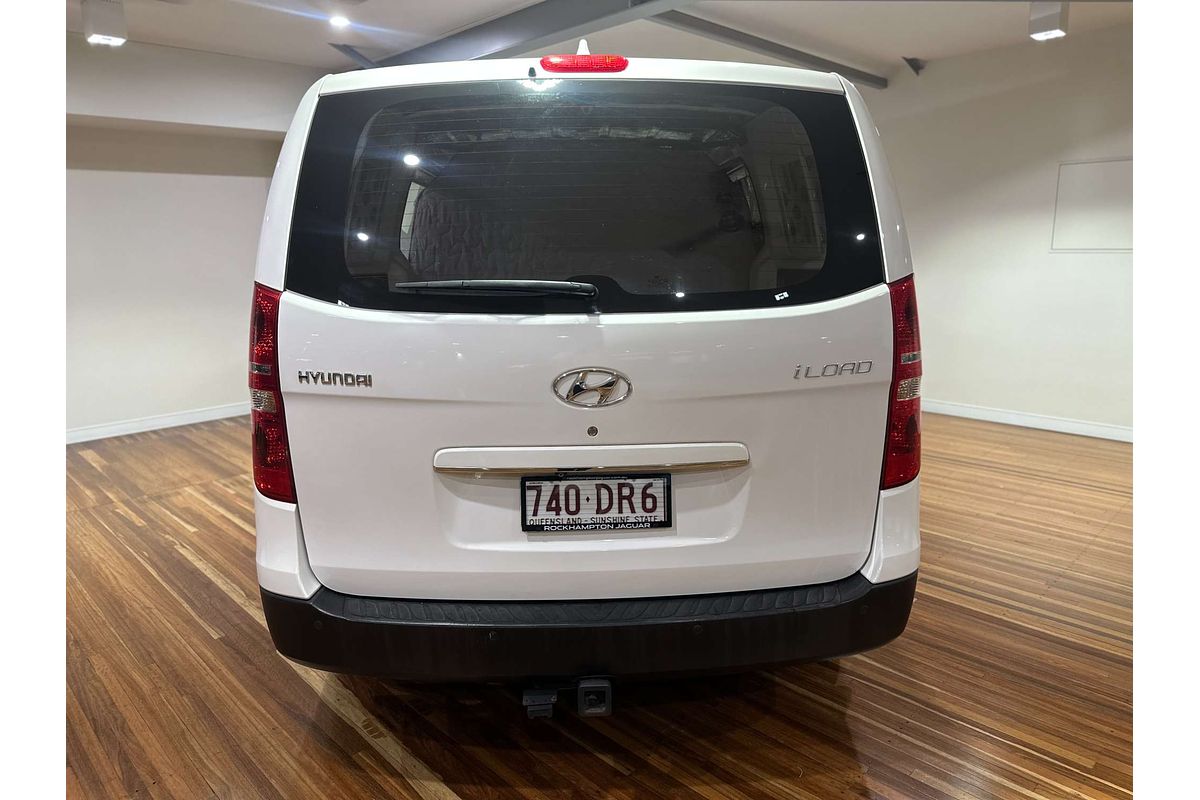 2015 Hyundai iLoad  TQ2-V
