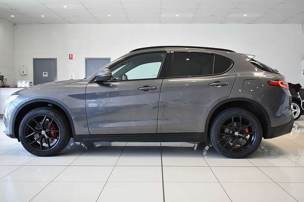 2018 Alfa Romeo Stelvio Ti