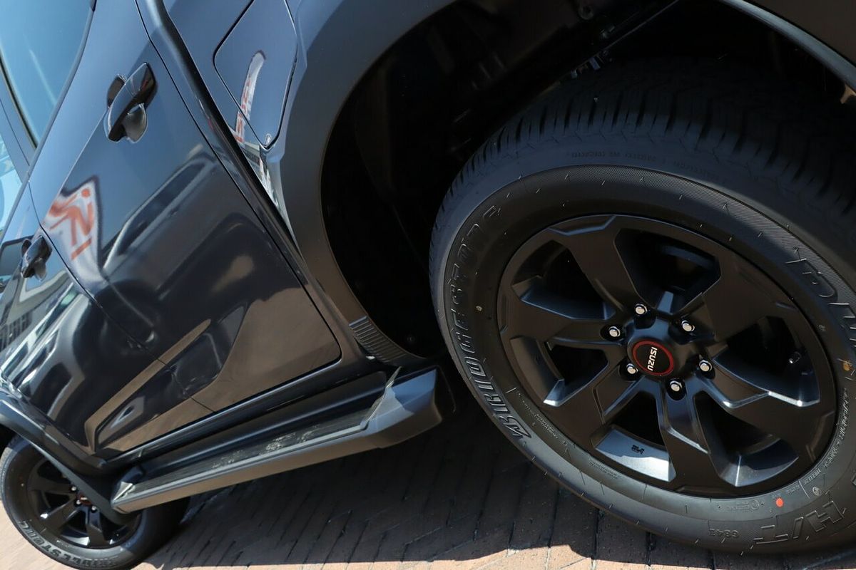 2024 Isuzu D-MAX X-TERRAIN 4X4