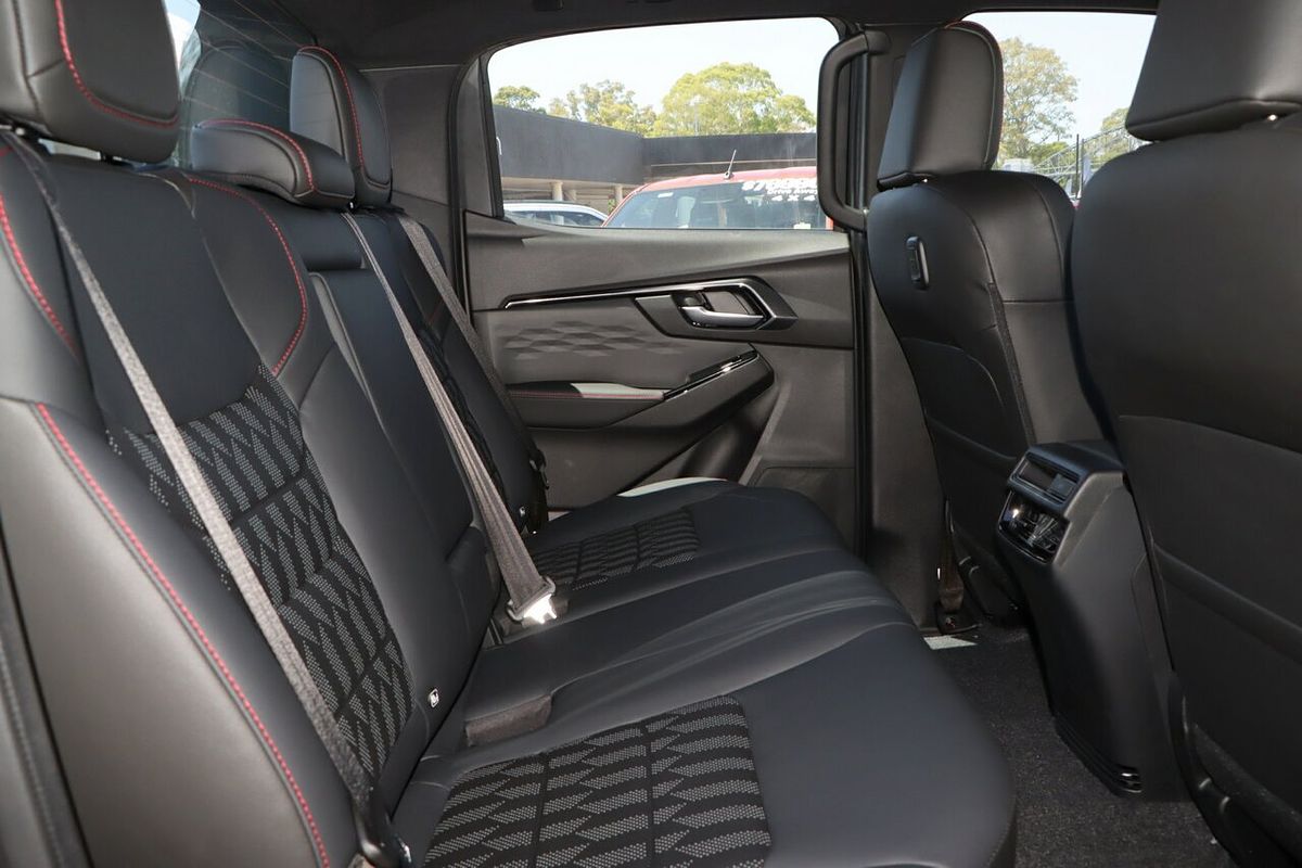 2024 Isuzu D-MAX X-TERRAIN 4X4