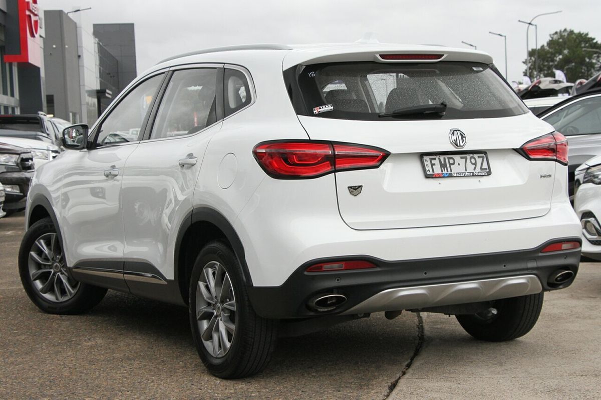 2022 MG HS Vibe SAS23