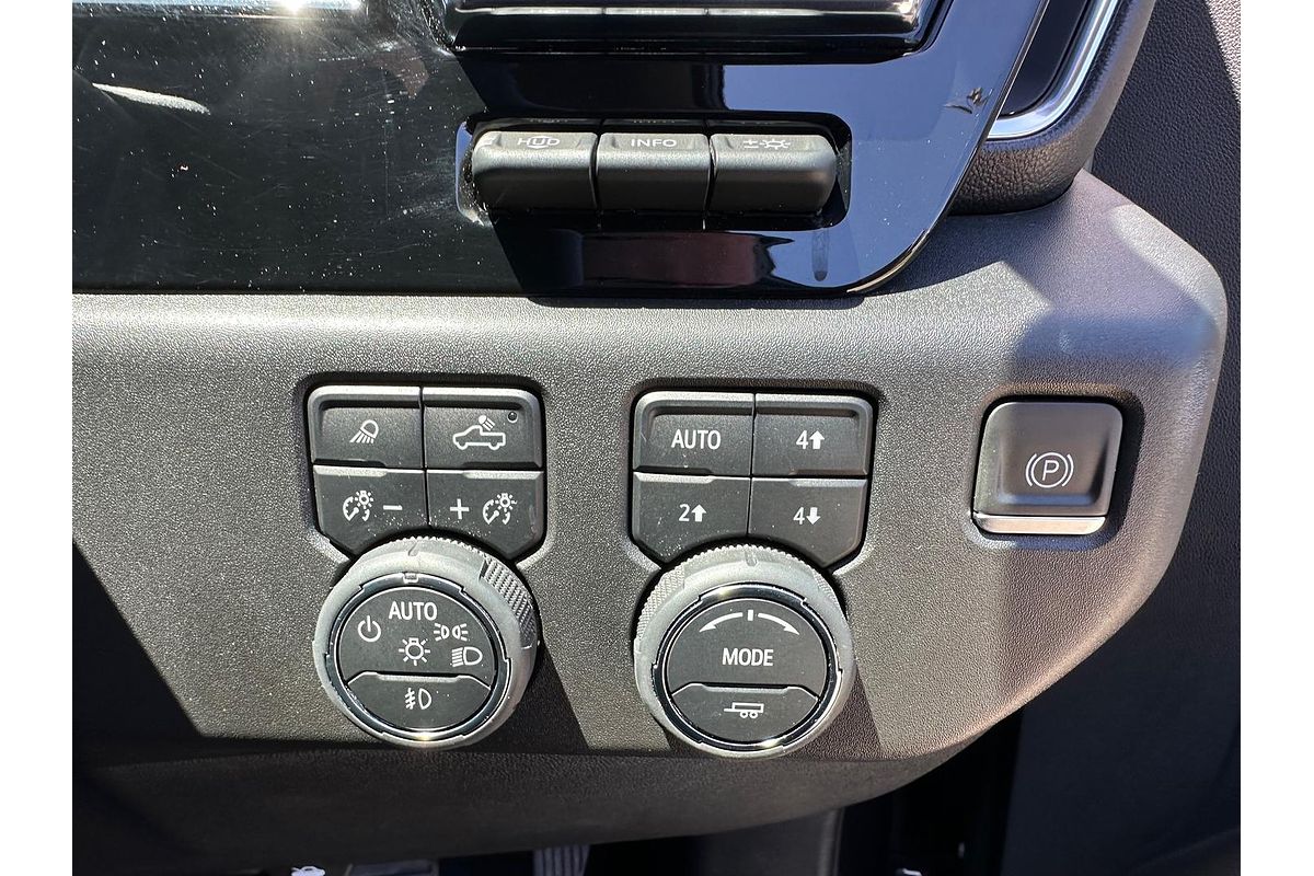 2023 Chevrolet Silverado 1500 LTZ Premium W/Tech Pack T1 4X4