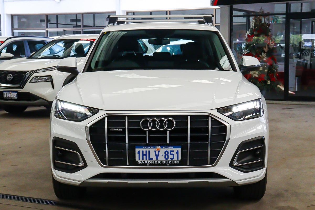 2022 Audi Q5 40 TDI FY
