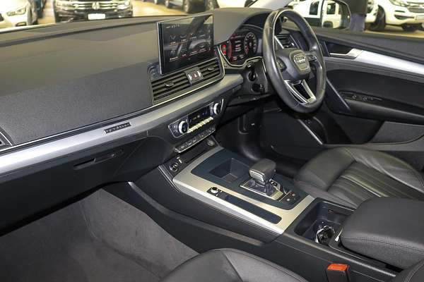 2022 Audi Q5 40 TDI FY