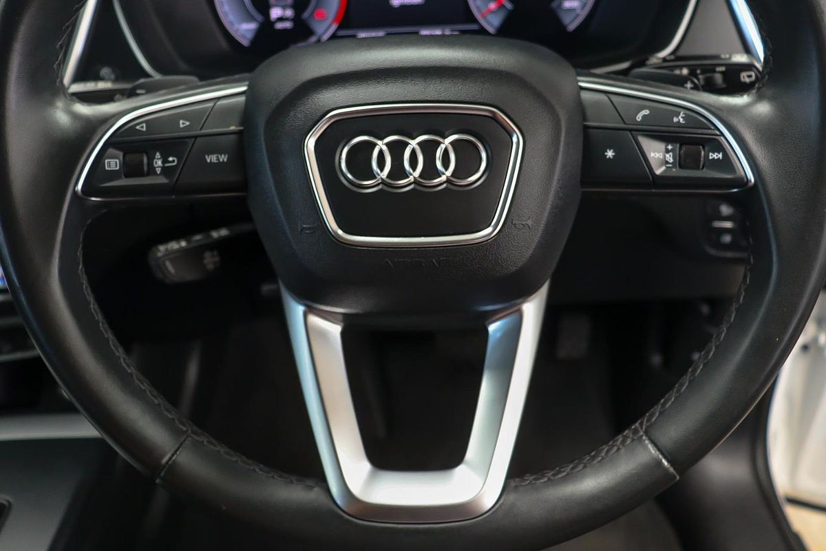 2022 Audi Q5 40 TDI FY