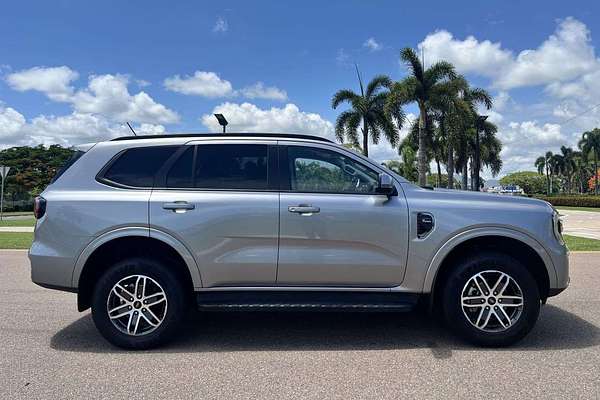 2023 Ford Everest Trend