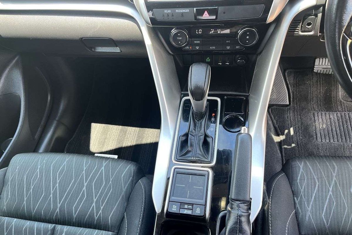2018 Mitsubishi Eclipse Cross LS YA