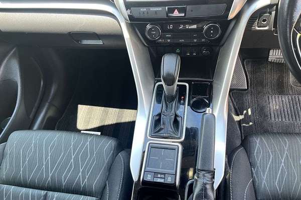 2018 Mitsubishi Eclipse Cross LS YA