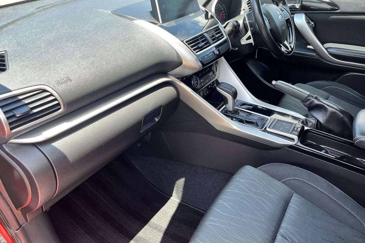 2018 Mitsubishi Eclipse Cross LS YA