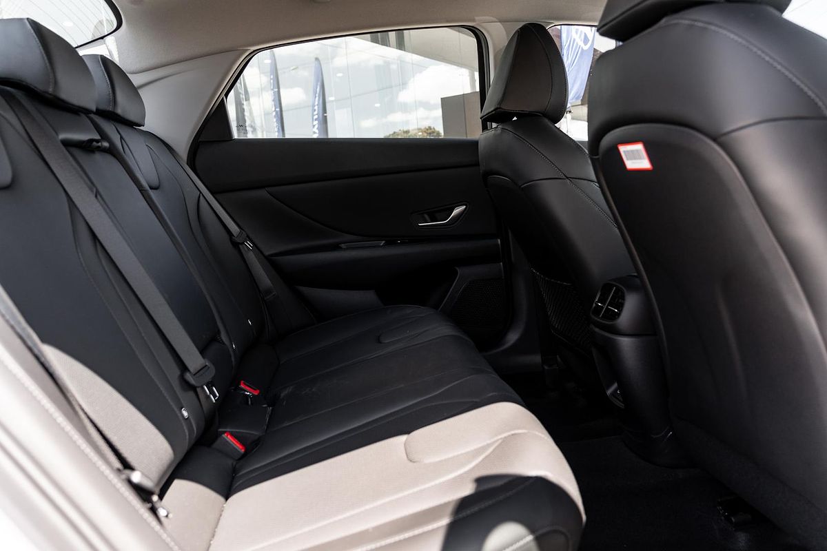 2024 Hyundai i30 Elite CN7.V2