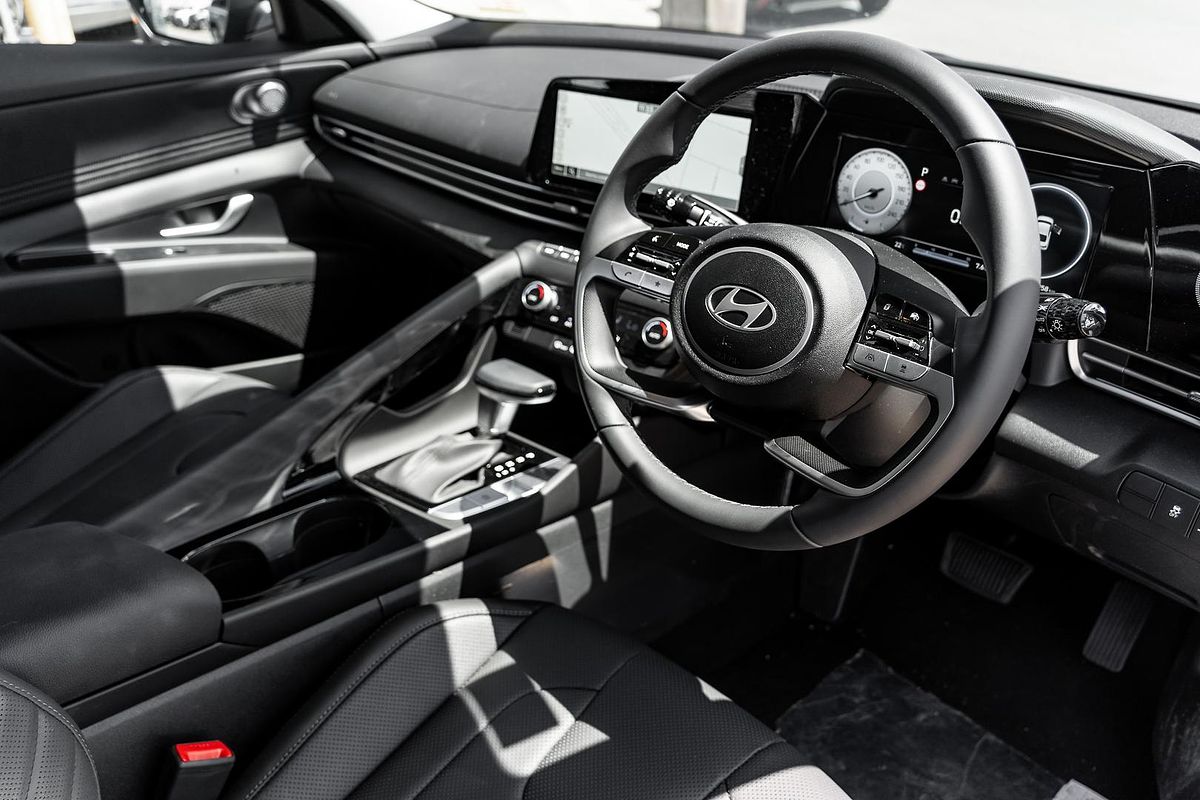 2024 Hyundai i30 Elite CN7.V2