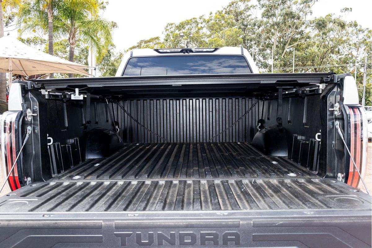 2024 Toyota Tundra Limited VXKH75L 4X4