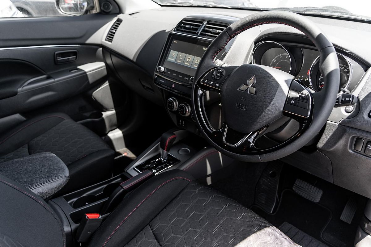 2024 Mitsubishi ASX MR XD