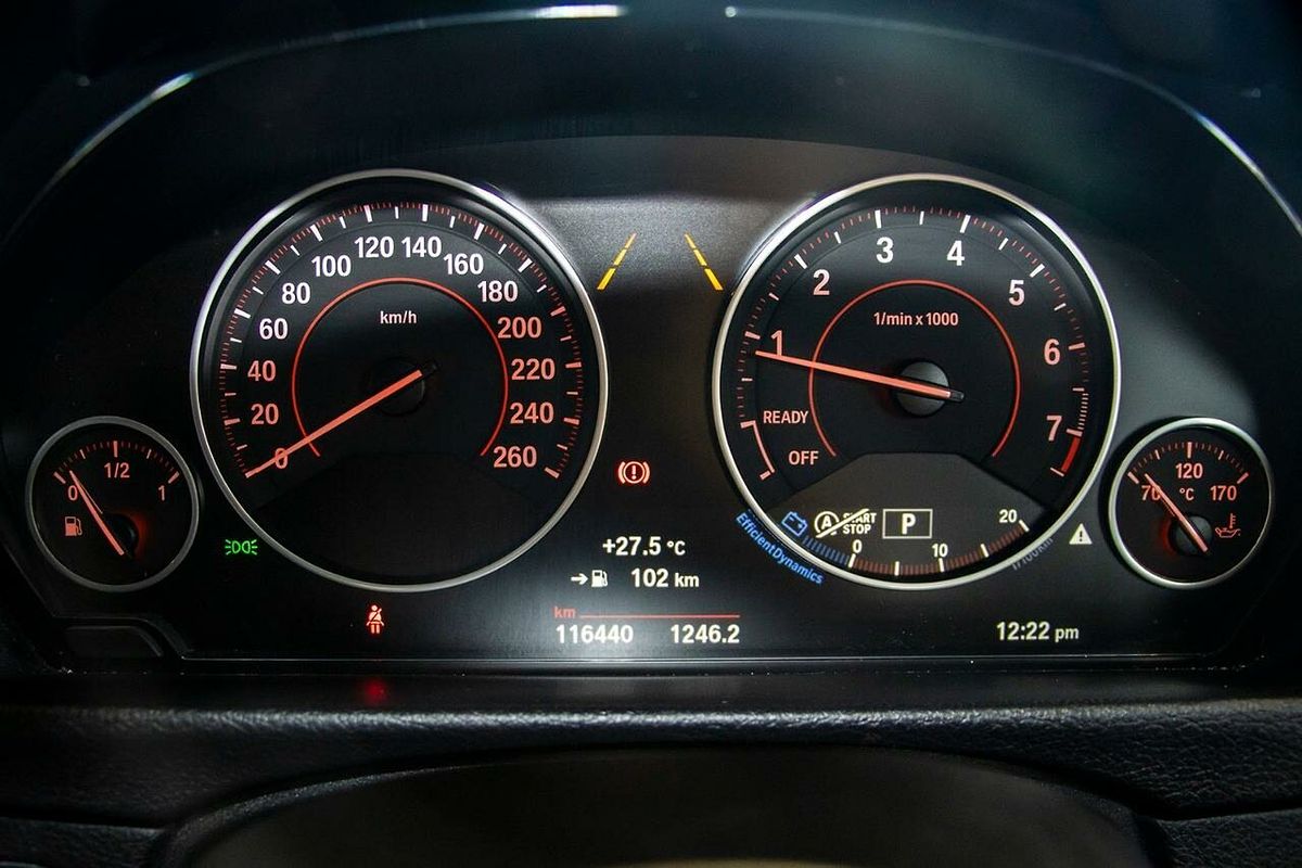2016 BMW 3 Series 330i M Sport F30 LCI
