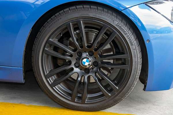 2016 BMW 3 Series 330i M Sport F30 LCI