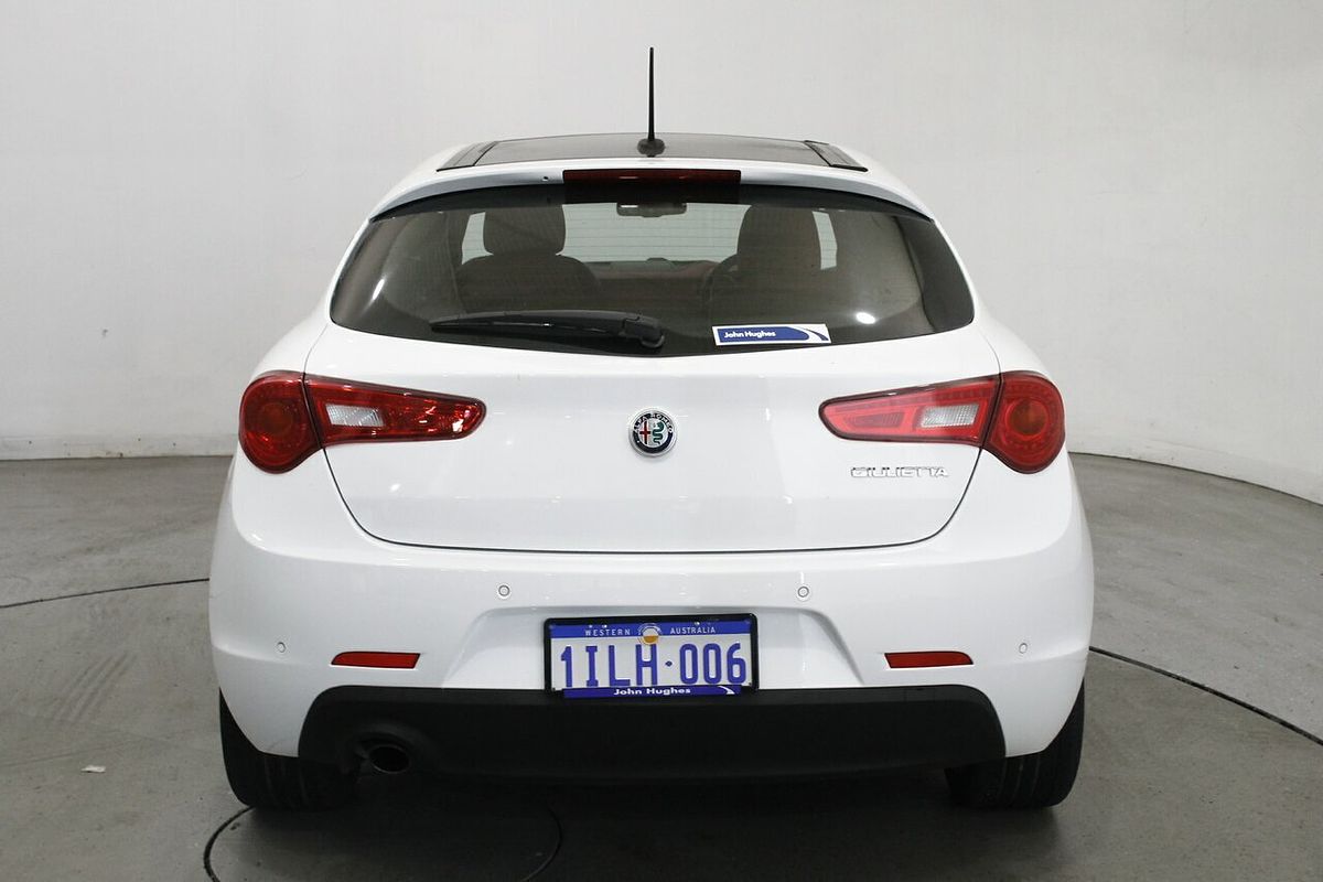 2018 Alfa Romeo Giulietta Super Series 2
