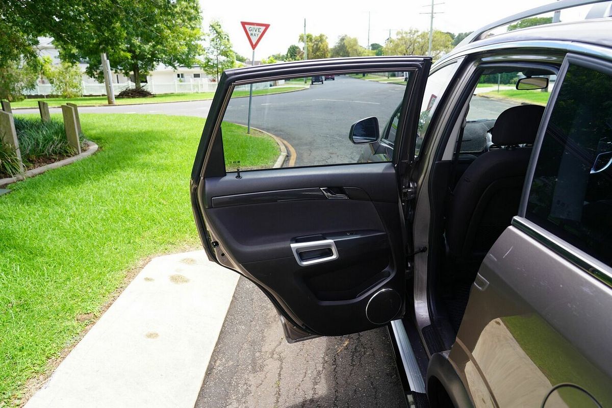 2015 Holden Captiva 5 LT (FWD) CG MY15