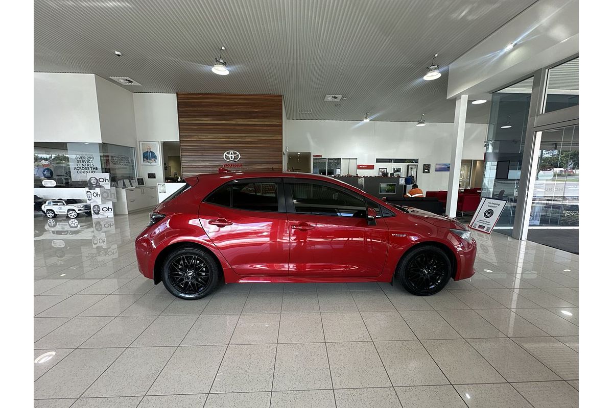 2020 Toyota Corolla Ascent Sport MZEA12R