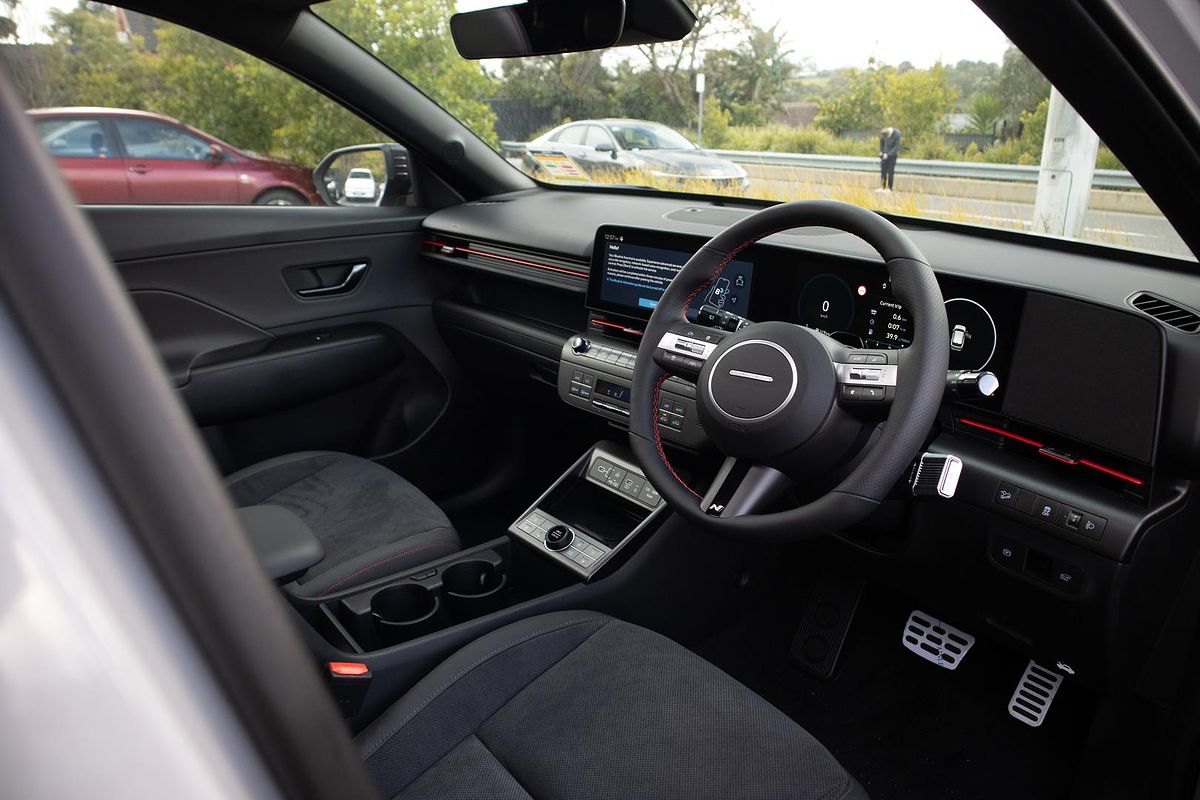 2024 Hyundai Kona Premium N Line SX2.V2