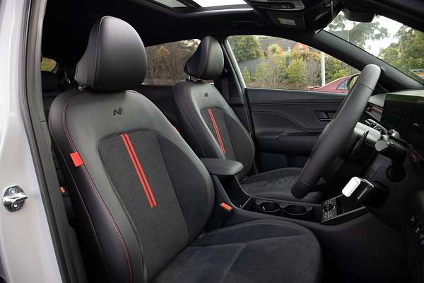 2024 Hyundai Kona Premium N Line SX2.V2