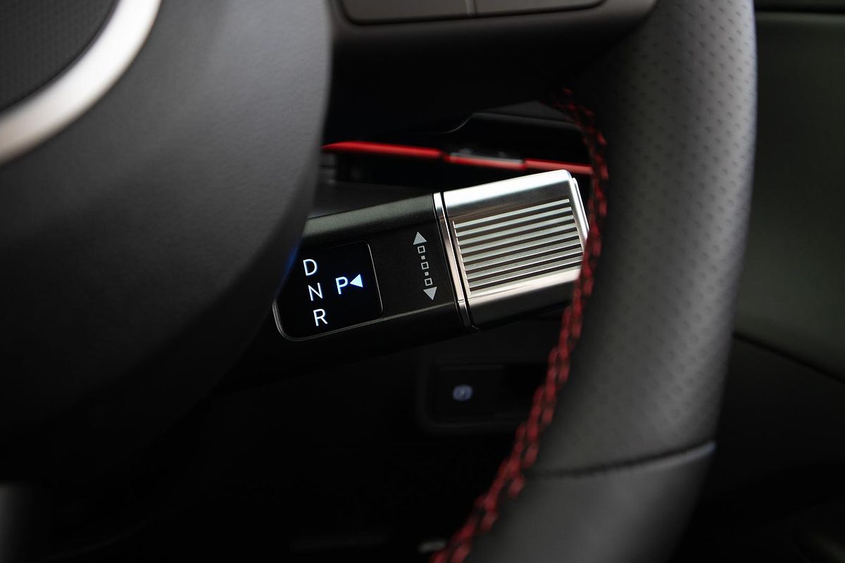 2024 Hyundai Kona Premium N Line SX2.V2