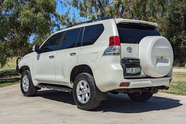 2012 Toyota LandCruiser Prado SE 4C20300S1