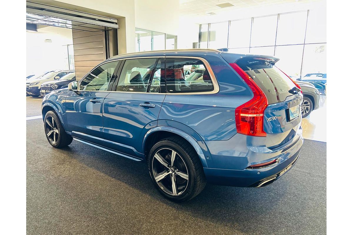 2017 Volvo XC90 T6 R-Design
