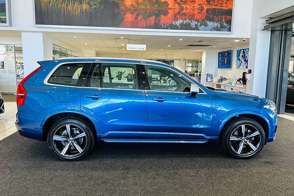 2017 Volvo XC90 T6 R-Design