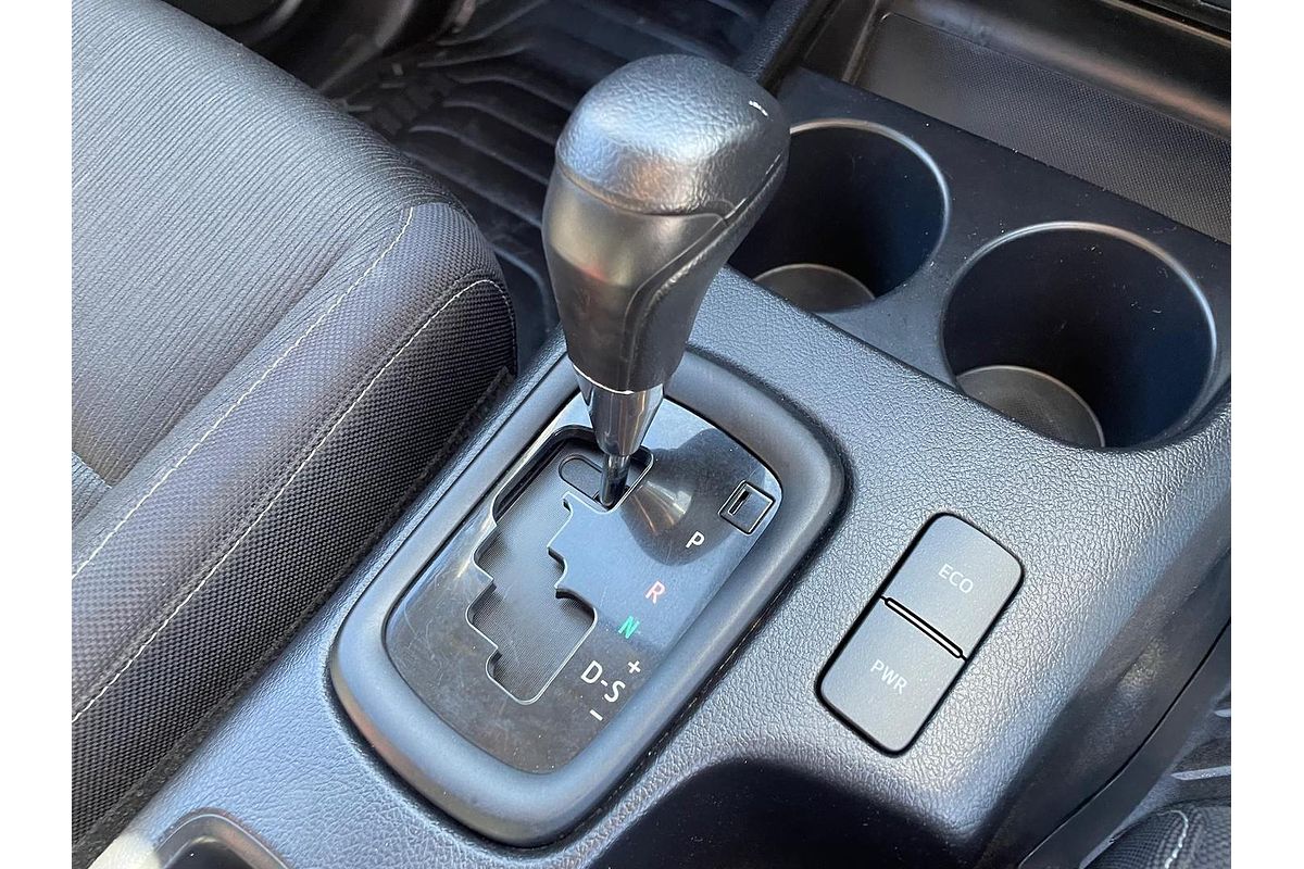 2024 Toyota Hilux SR GUN126R 4X4