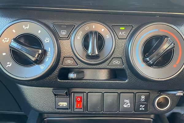 2024 Toyota Hilux SR GUN126R 4X4