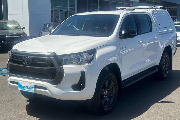 2024 Toyota Hilux SR GUN126R 4X4