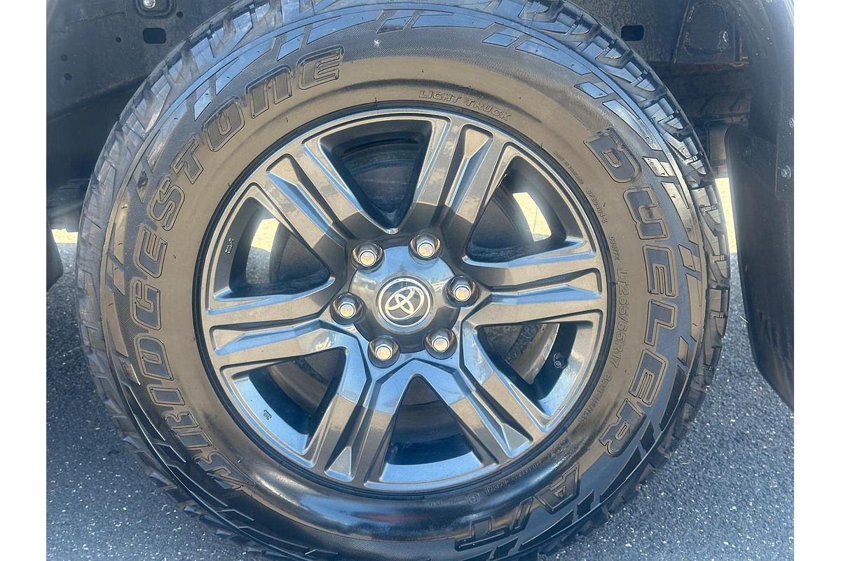 2024 Toyota Hilux SR GUN126R 4X4