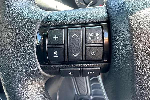 2024 Toyota Hilux SR GUN126R 4X4