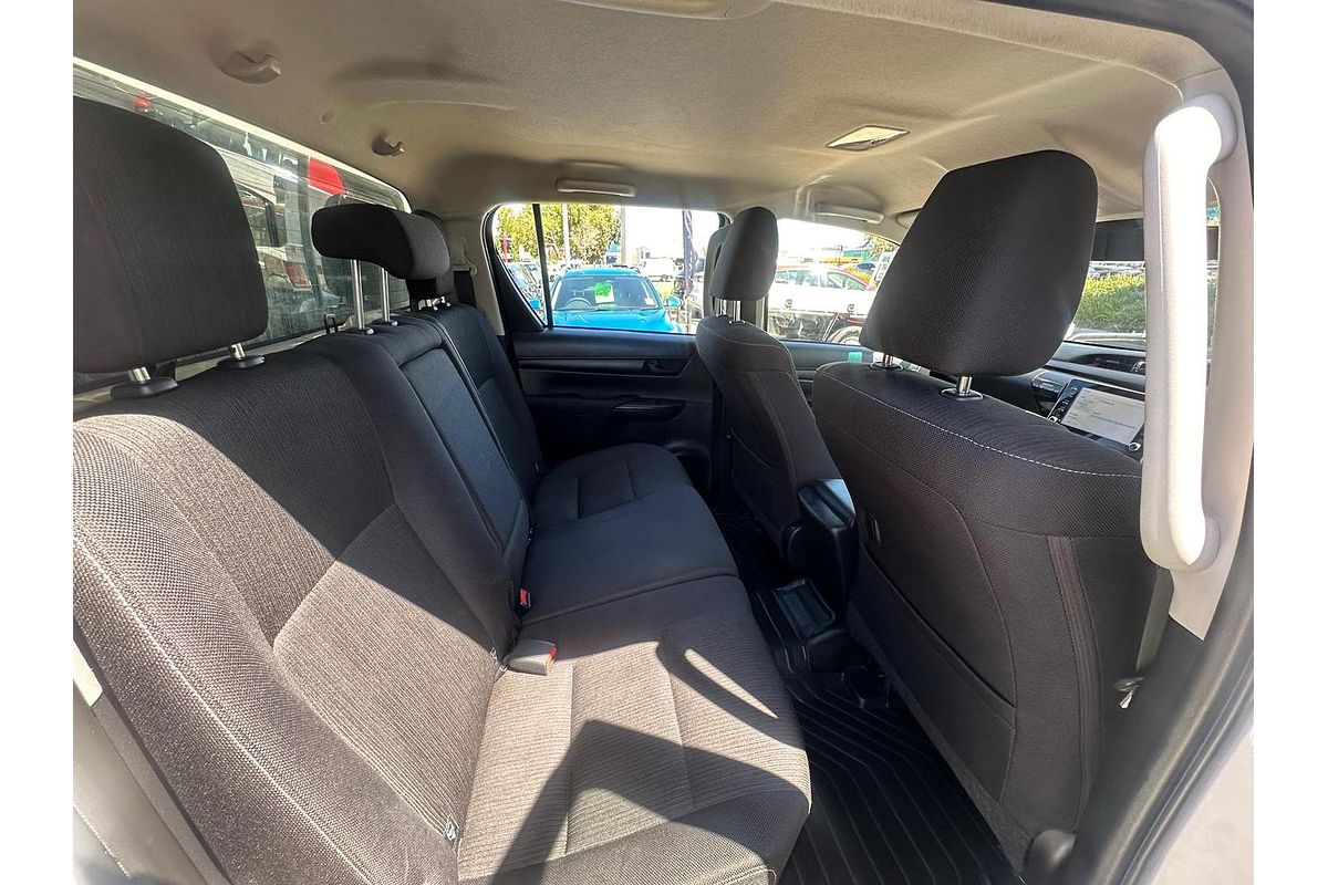 2024 Toyota Hilux SR GUN126R 4X4