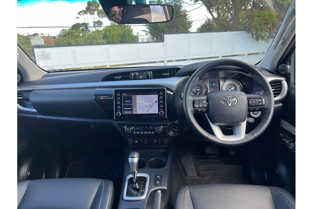 2020 Toyota Hilux SR5 GUN126R 4X4